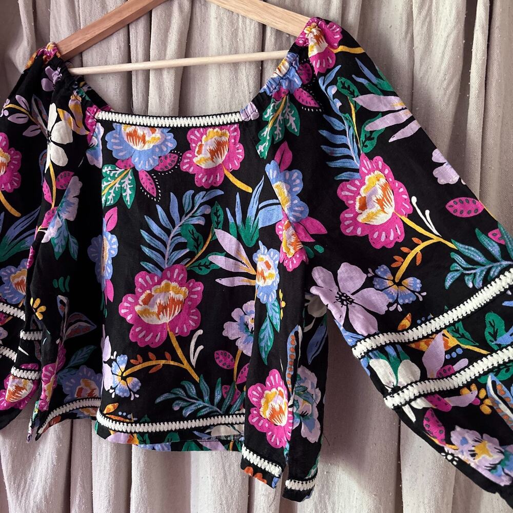 C&C California NWT 100% Linen Garden Floral Crop Top Black Balloon Sleeve Medium